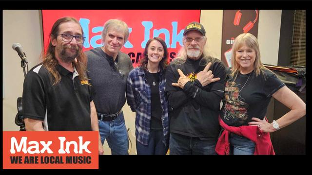 Bob Love, Steph the Zombie and eating brains on Max Ink Radio