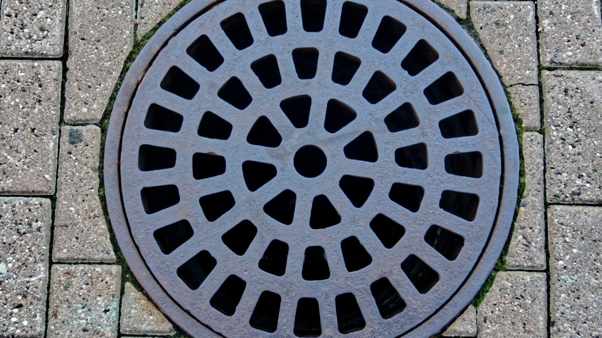 Around 34,000 gallons of wastewater flow into Mendota after line break