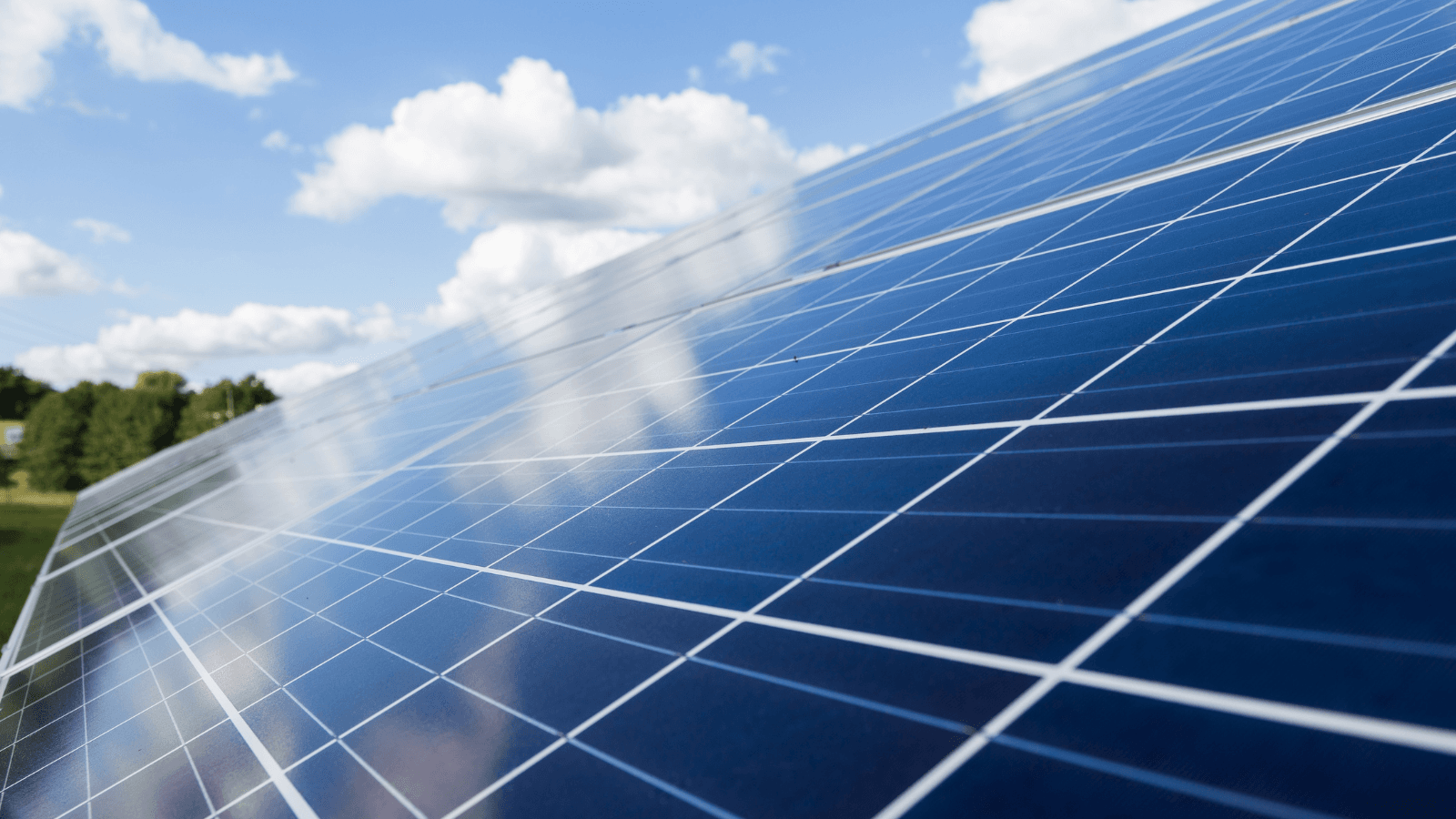 Wisconsin utilities make union jobs a priority for green projects