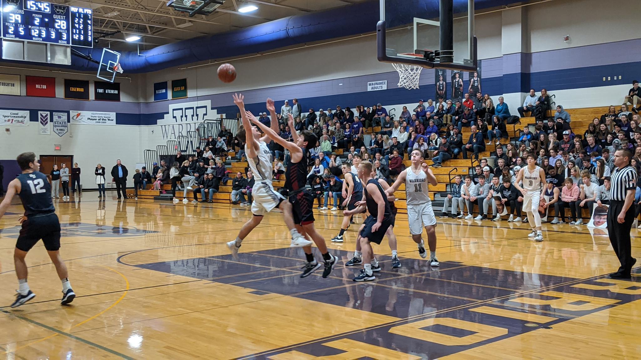 WIAA Board of Control votes down proposal to add shot clocks to high