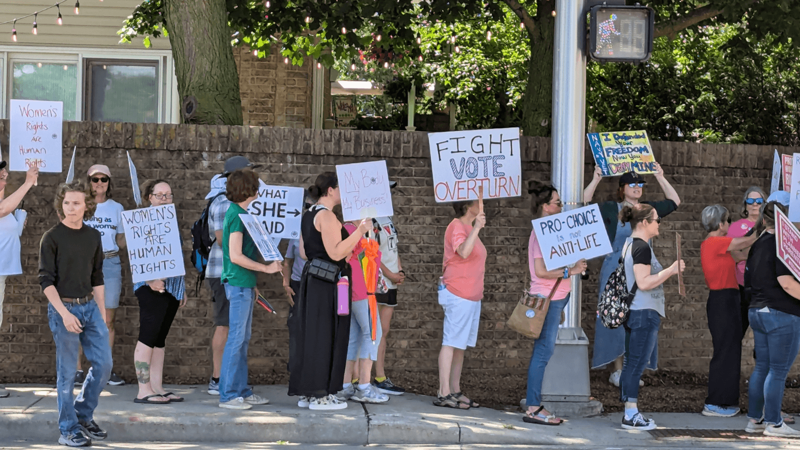 Women’s group marches for reproductive rights