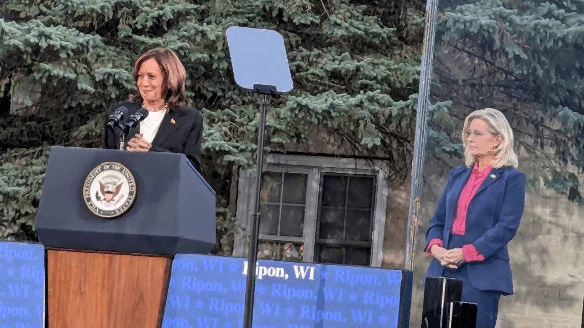 Republicans endorse Harris for President