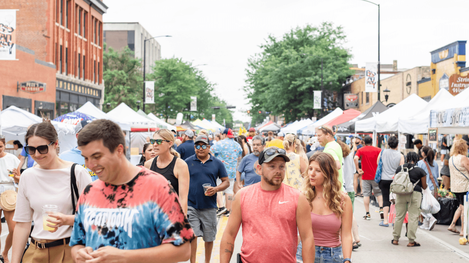 Farmers’ Market on Broadway extends September hours & schedules bonus market