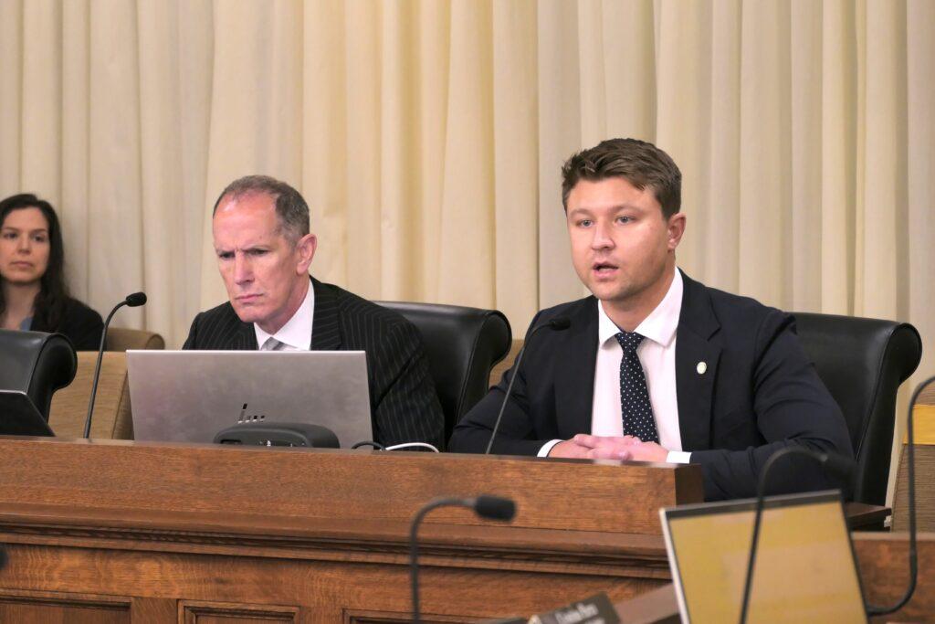 Other Minnesota legislators also drink on the job, GOP lawmakers argue in defense of day drinking