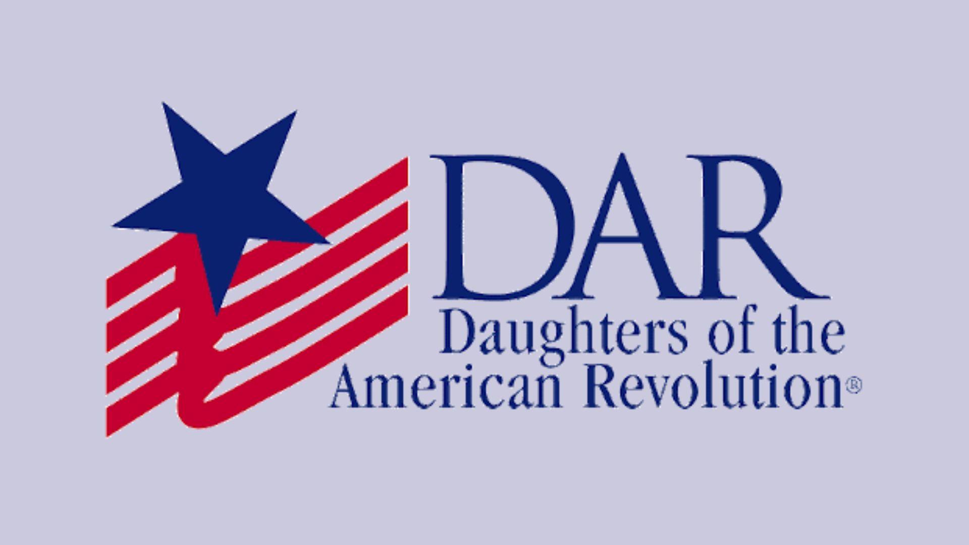 DAR honors local “Good Citizen” students