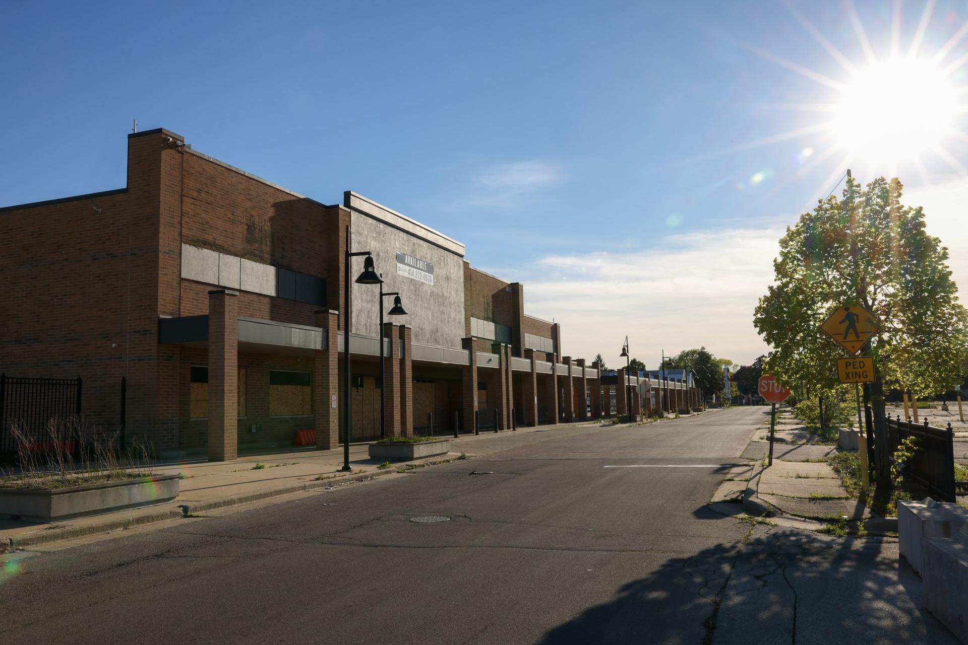 Residents seek more information on Midtown Center development as data center concerns continue