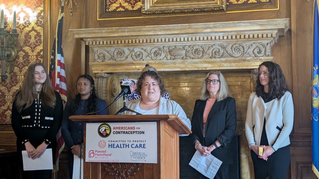 Democrats and advocates call for state birth control protections