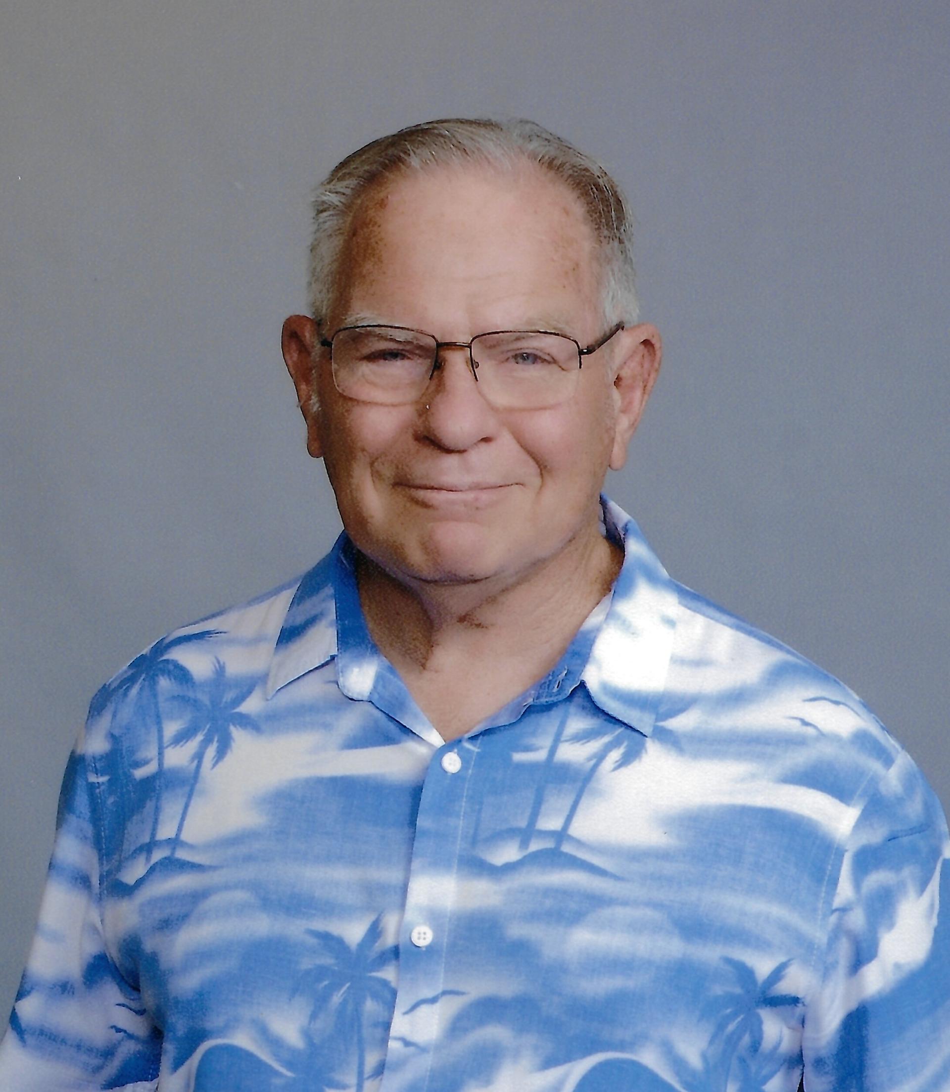 Douglas R. Mueller, Park Falls