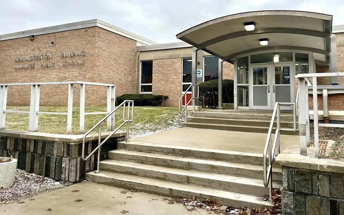 MPS: A Crisis of Priorities