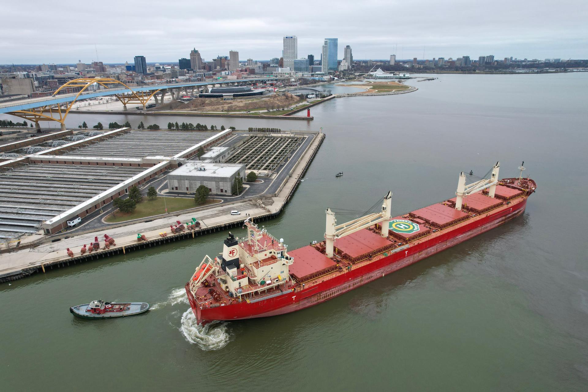 First vessel of Port Milwaukee’s 2026 international season arrives. Federal Nagara sails the Atlantic Ocean to Milwaukee