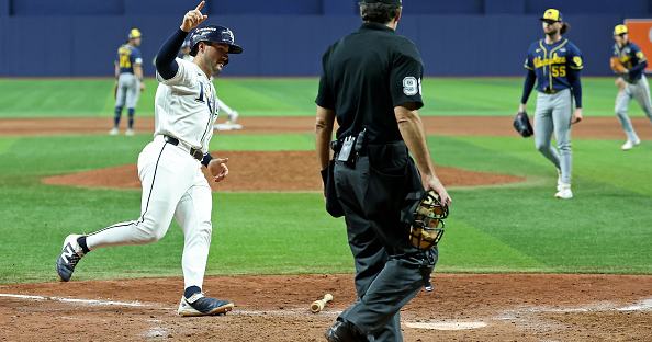 Brewers lose Game 4 of World Series to Rays as bullpen finally cracks