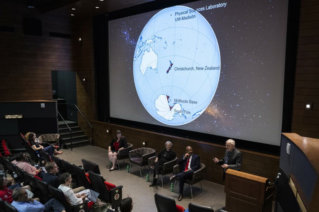 Invest-Symposium-2023-04-13BR-2503-1024x682