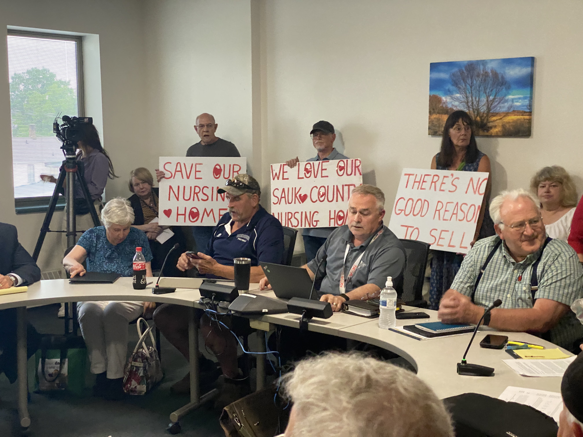 Senior Organizing in Sauk County WI