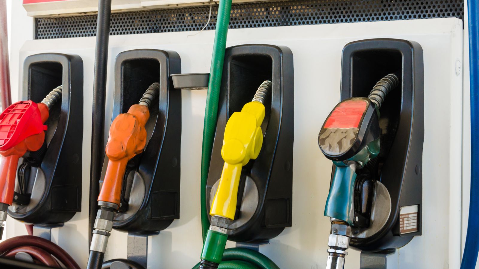 State Legislature approves bills preventing gas engine bans