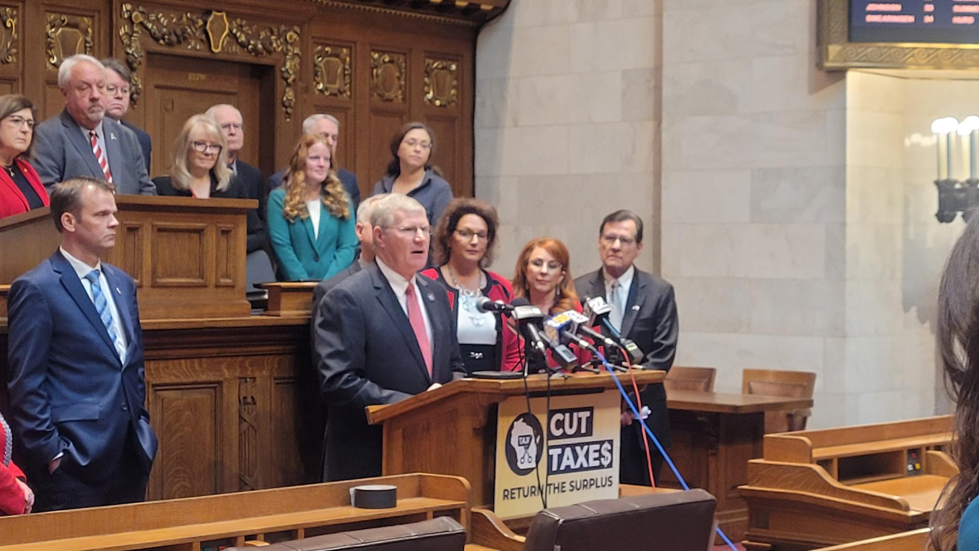 State Republicans announce package of tax cut bills