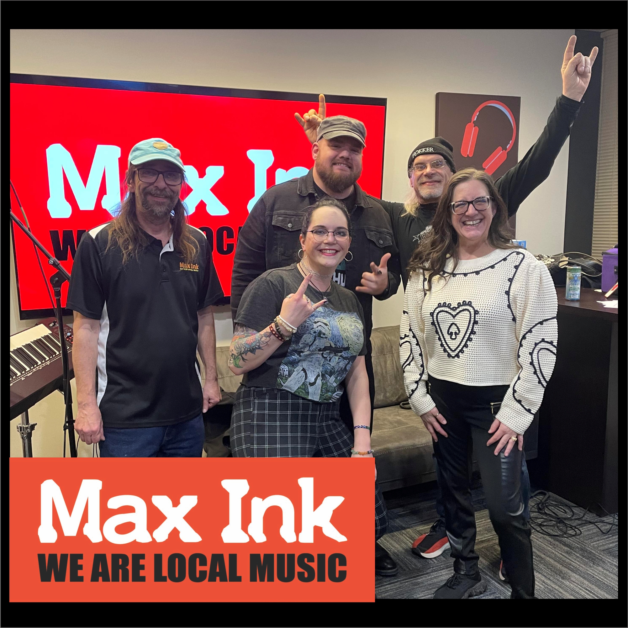 Paranormal activity in studio frightens Max Ink hosts
