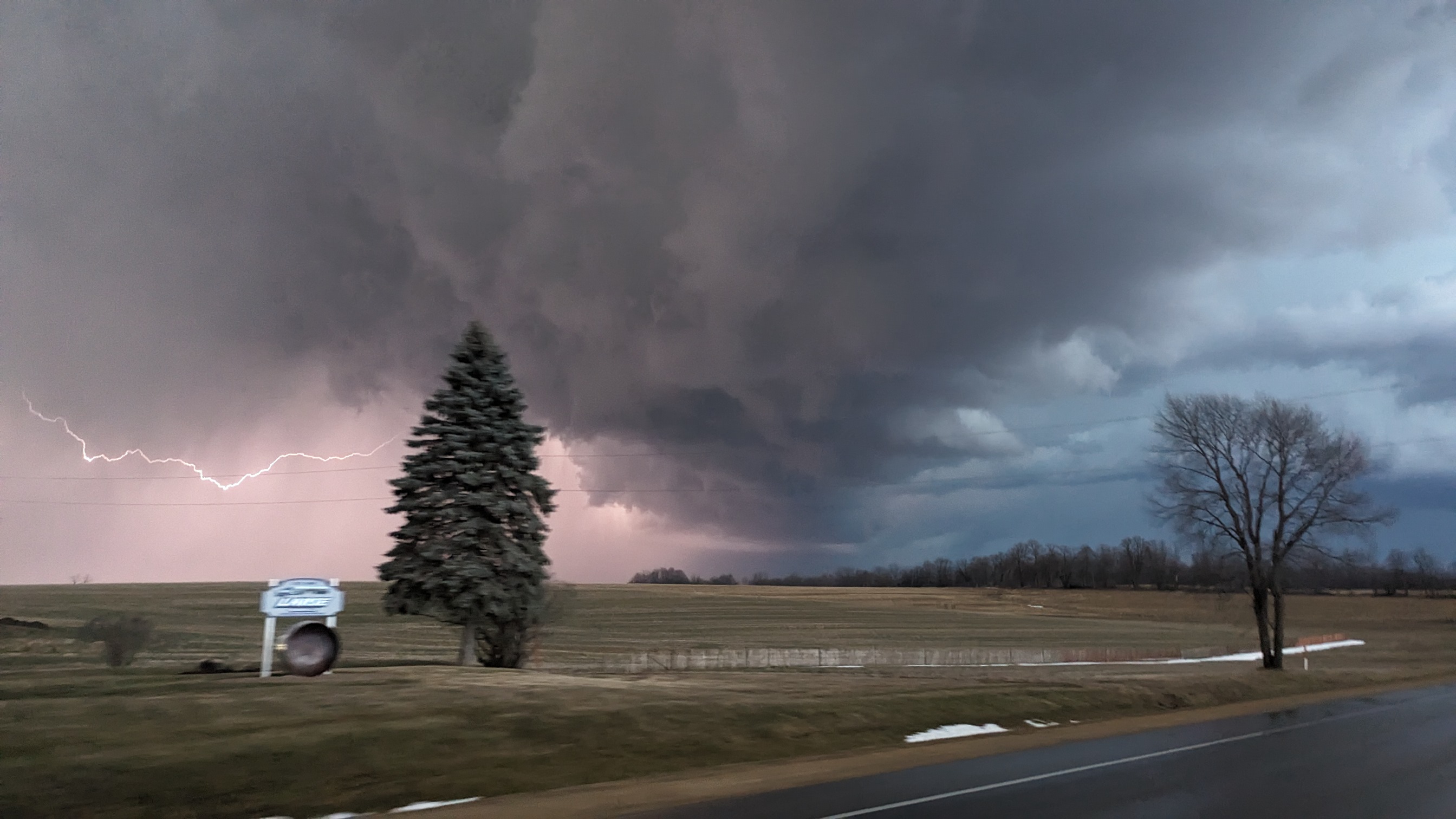 Tornadoes strike Wisconsin for the first time ever in the month of February