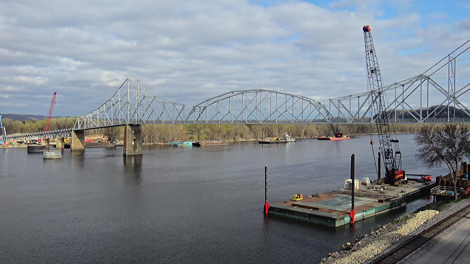 Lansing Bridge reopens after being closed nearly 2 months for emergency repairs