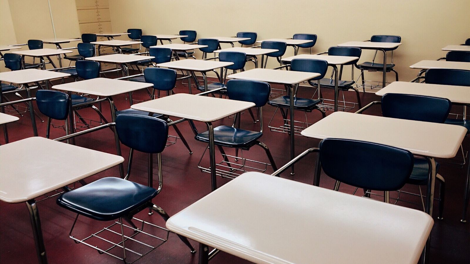 Carlton School Board Approves Change to Four Day School Week