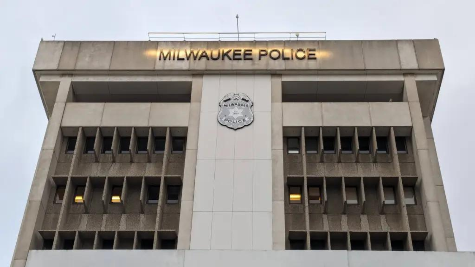 Number of Milwaukee police officers decreased 16% in past five years