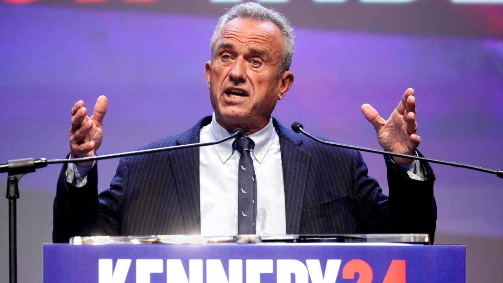 Anti-vax populist Robert Kennedy Jr. makes waves in presidential election. Who are his Wisconsin supporters?