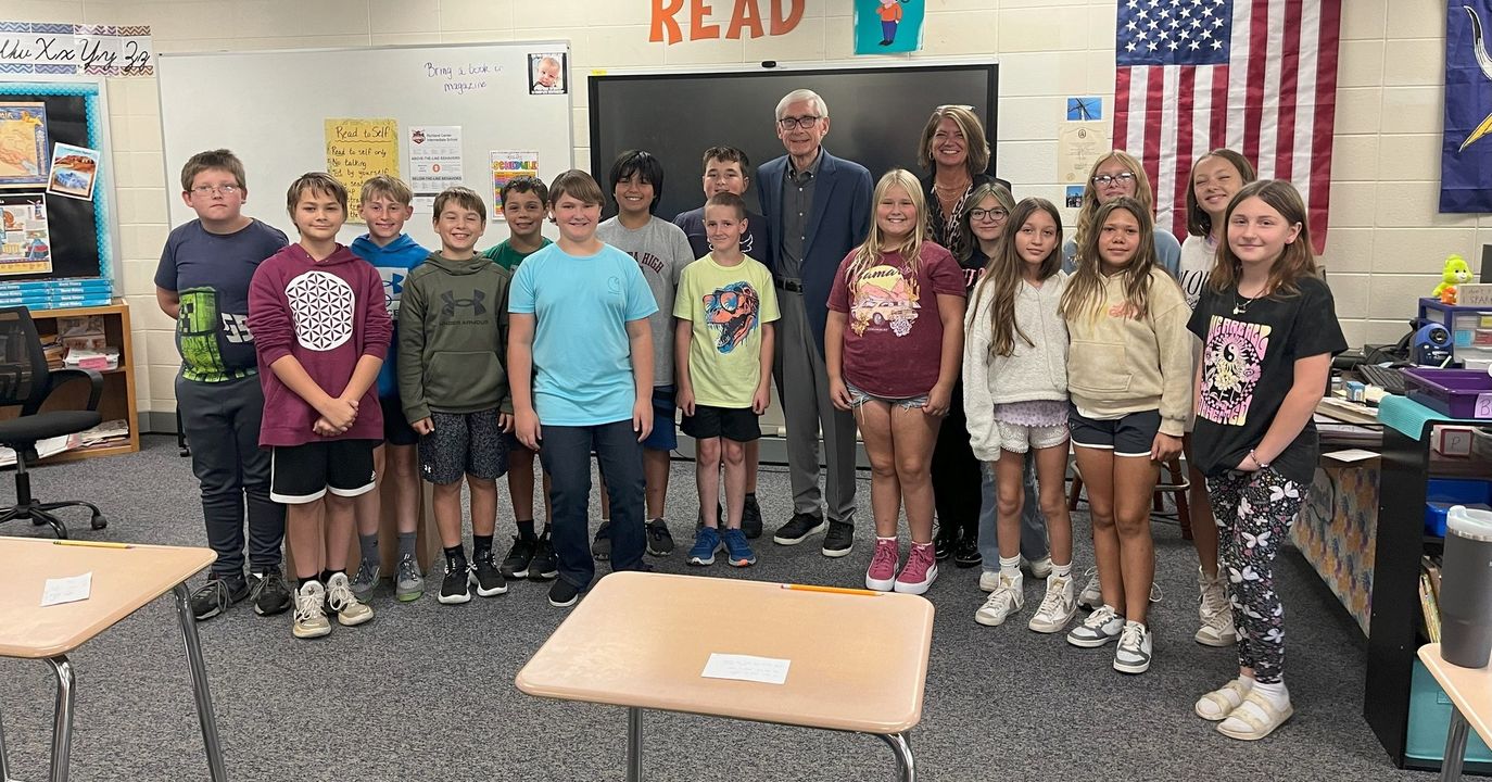 Governor Evers Visits RCIS