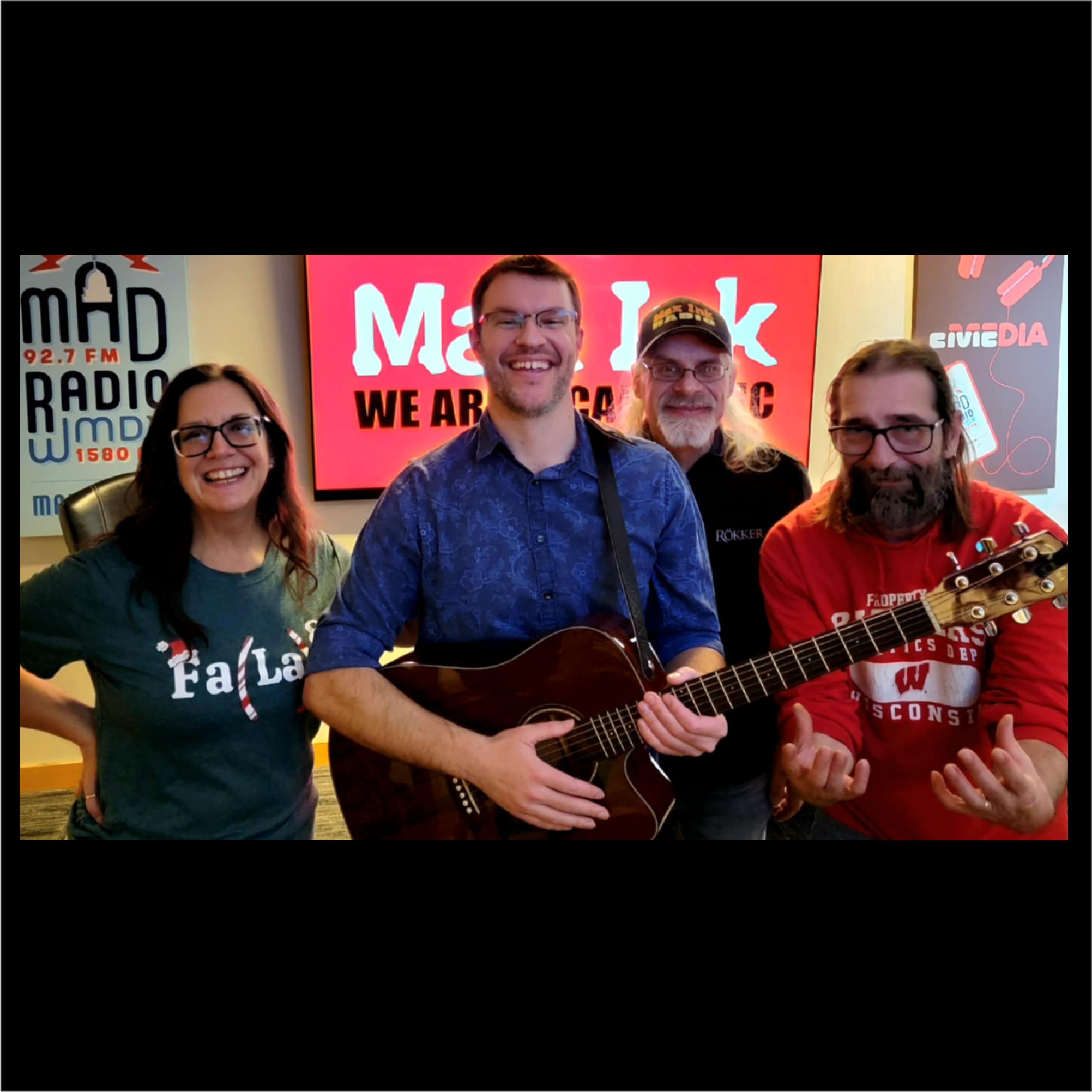 Max Ink Radio