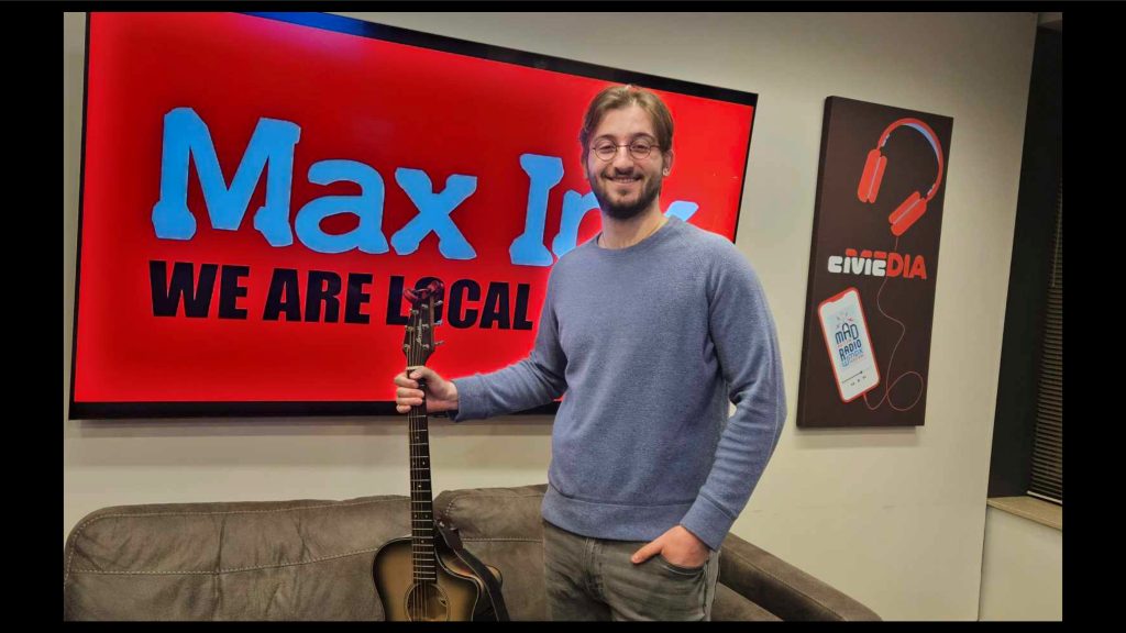 Yonie on Max Ink Radio
