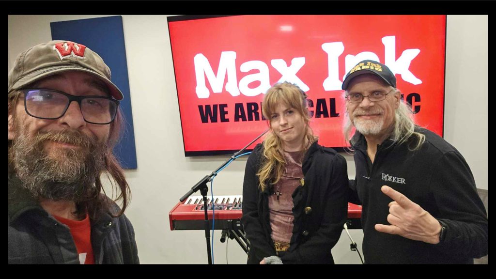 Jimmy K, Meggie Shays, Rökker