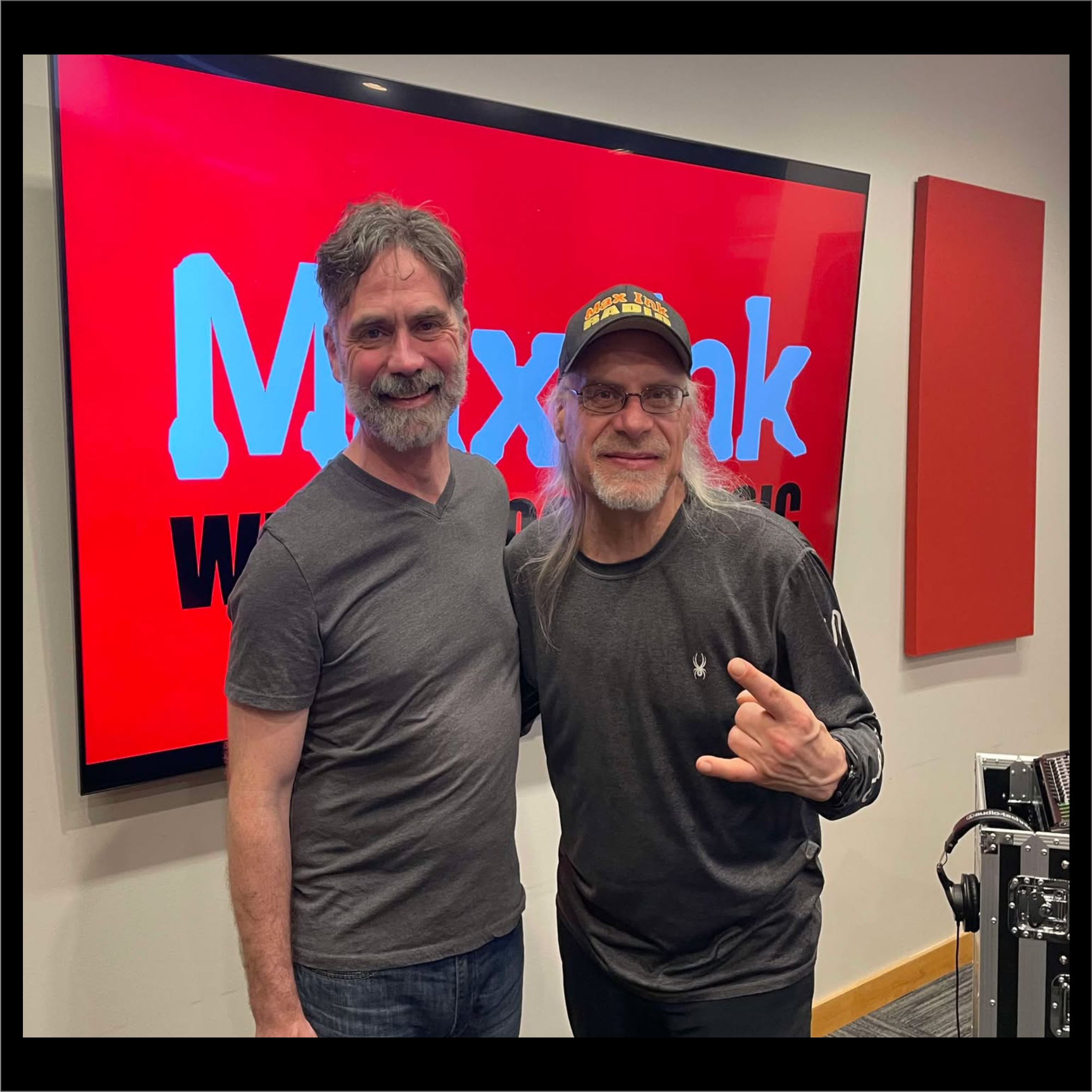Max Ink Radio