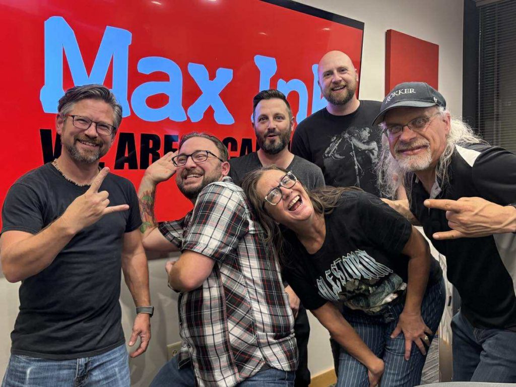 The Mascot Theory with Teri Barr & Rökker