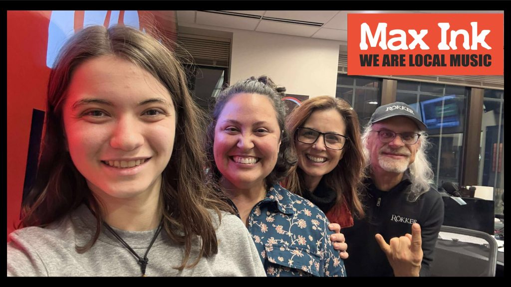 Jane Lowy, Gina Cornejo, Jessica Lanius, Rökker