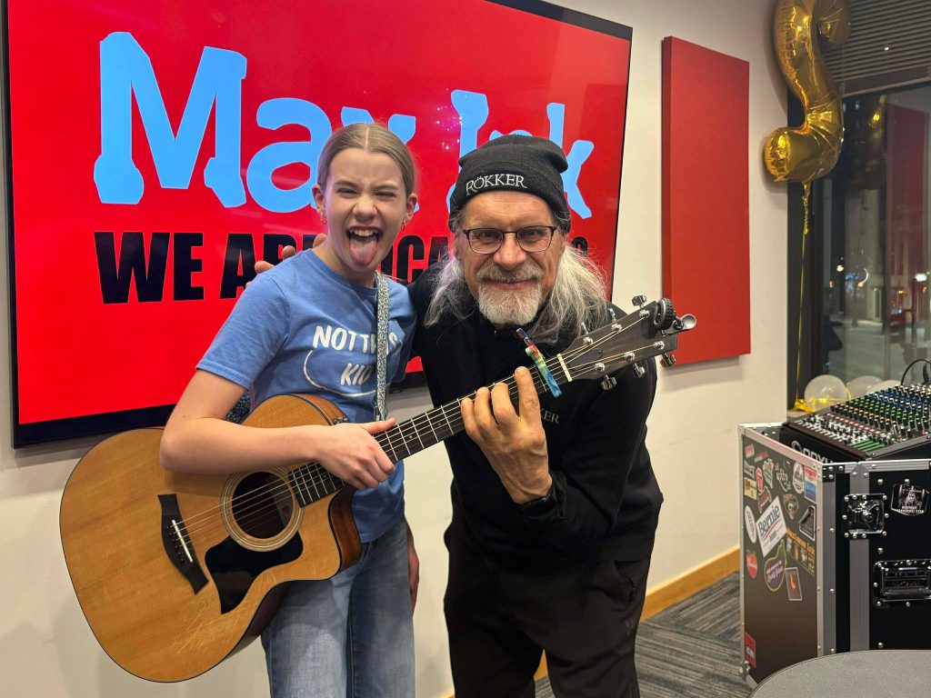 Paige Kleber, Rökker