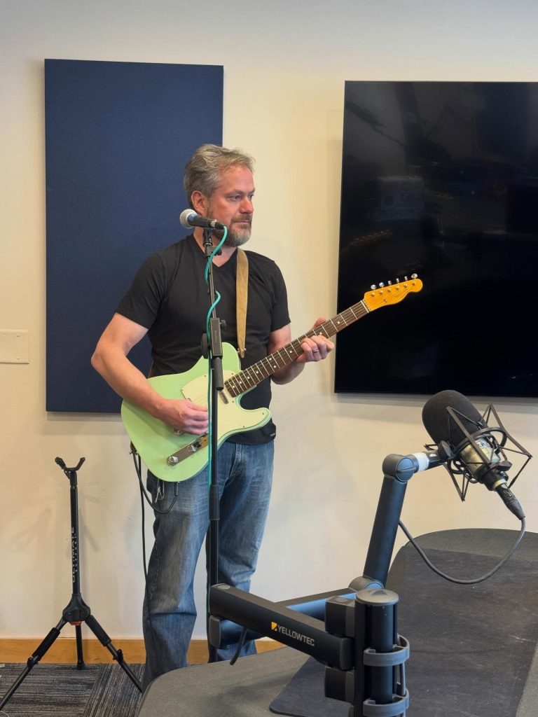 Eric "E-Man" Bulgrin of God's Outlaw on Max Ink Radio