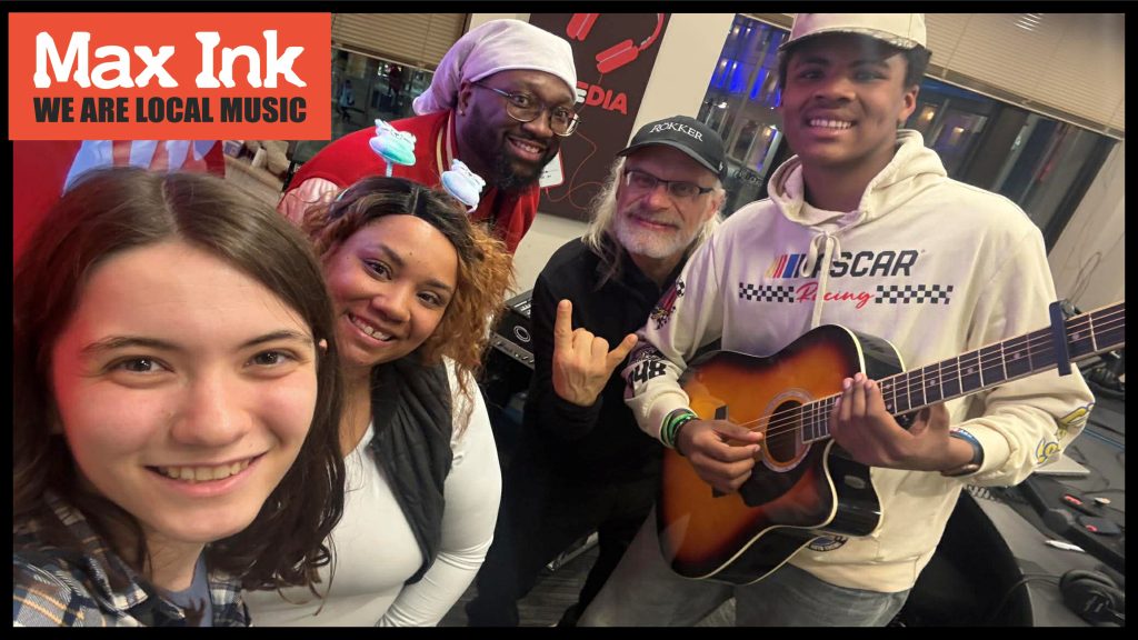 Jane, Tasha, Lorenzo, Rökker, Mane