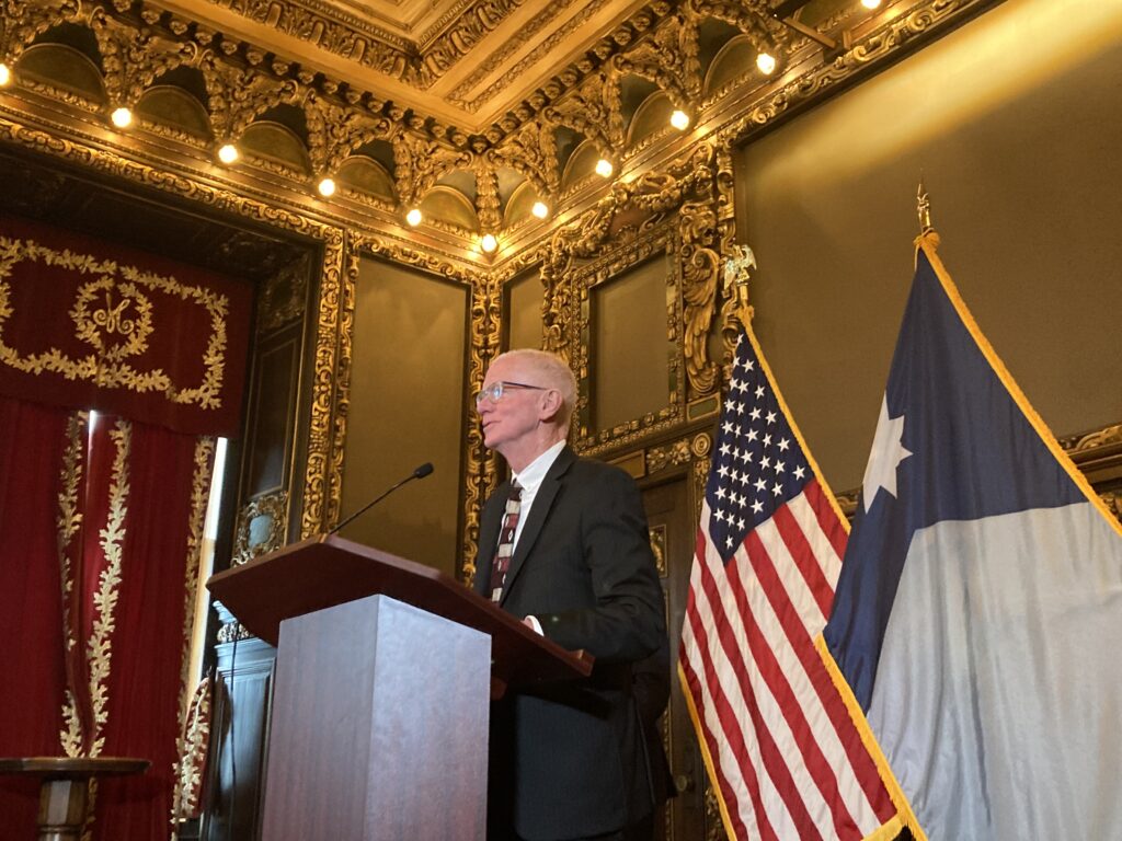 Да, нам нужно исправить культуру Департамента социальных служб, и это будет сложно — Civic Media