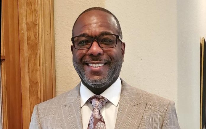 Celebrating Financial Literacy Month: Milwaukee’s Chase Community Manager Shares Tips for Strengthening Financial Health