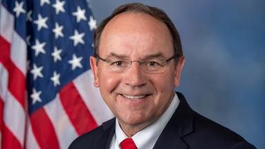 Wisconsin candidate for governor refuses to answer if he is a Milwaukee Bucks fan